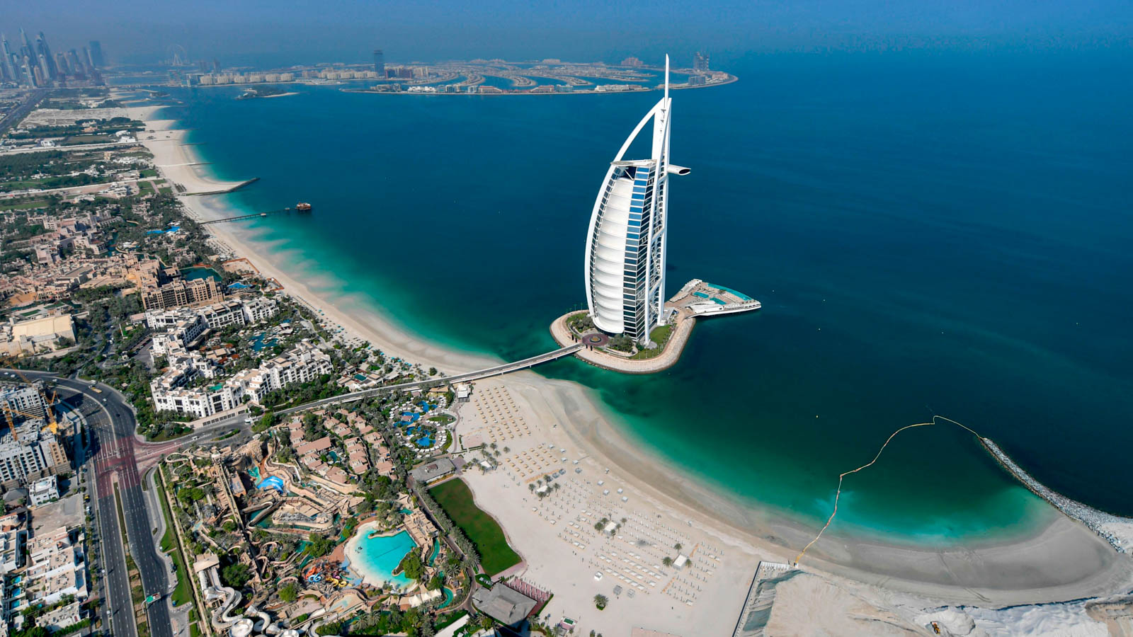 Most beautiful Tourist Places In Emirates